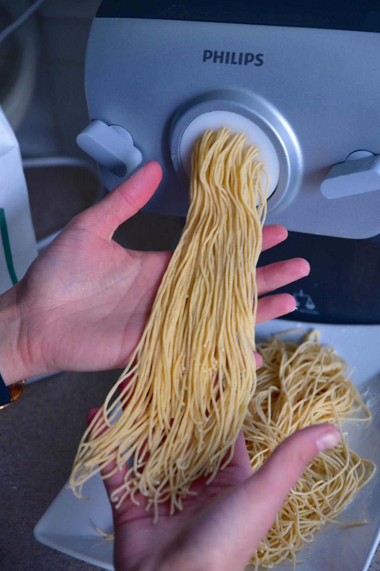 Faire ses pâtes soimême ? J'ai testé la machine à pâtes Philips